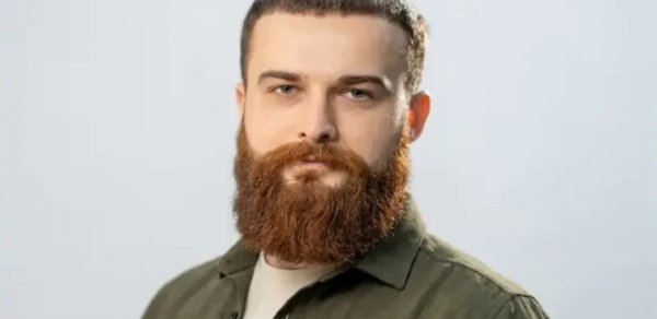 Ucal faciədən bir gün əvvəl evliliyinin birinci ildönümünü qeyd edibmiş...