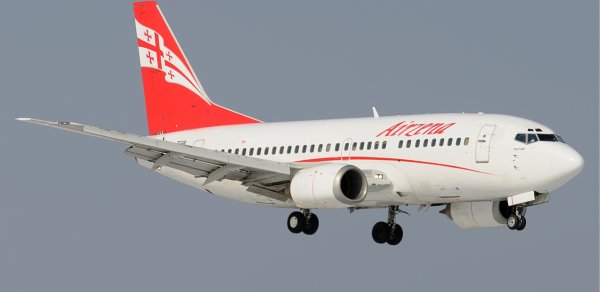 Gürcüstandan qalxan təyyarə Türkiyədə dənizə məcburi eniş etdi: 2 nəfər axtarılır
