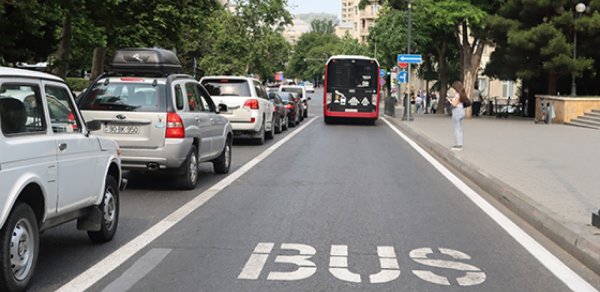 Velosipedçilərə xəbərdarlıq: Avtobus zolağına girsəniz...