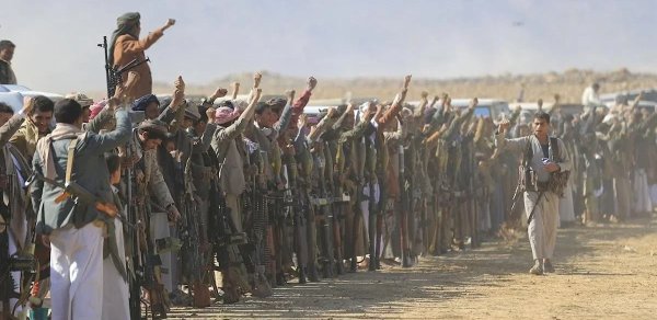 Husilər Qırmızı dənizdə Yəmənin bütün adalarını nəzarətə götürüblər