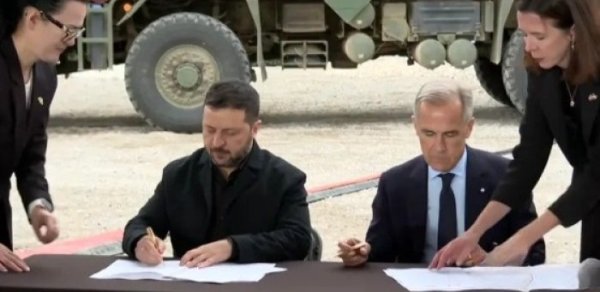 Ukrayna və Kanada 100 illik tarixi saziş imzaladı