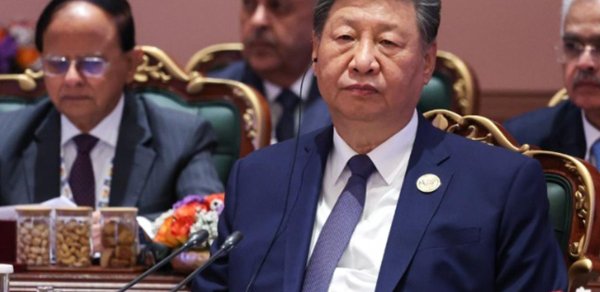 Si Cinpin BRICS-i qlobal Cənubla birləşməyə çağırdı