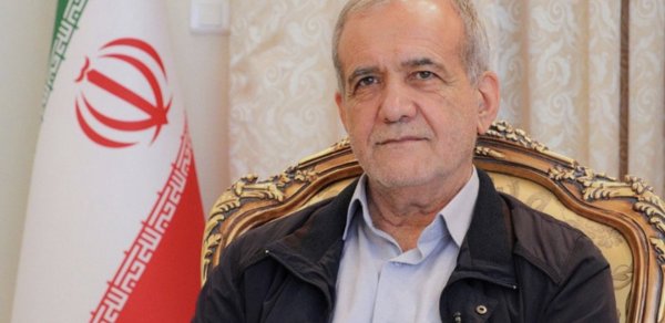 Məsud Pezeşkian: " Biz Səudiyyə Ərəbistanı ilə müharibə vəziyyətində deyilik"