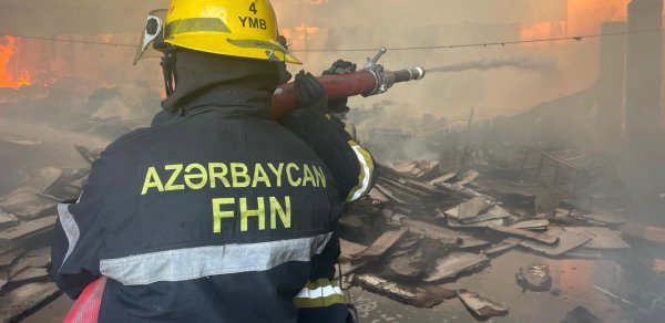 Badamdarda yaşayış binasında partlayış: Xəsarət alan var