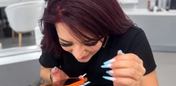 “103” xəttini boş yerə məşğul edən qadın saxlanıldı