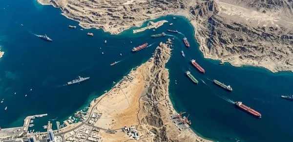 Hörmüz boğazı nə vaxtadək bağlı qalacaq? - Xameneinin müşaviri açıqladı