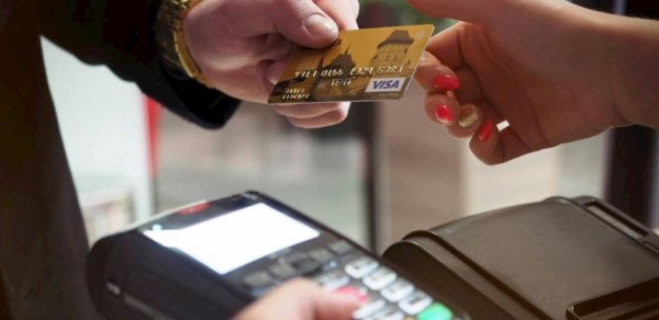 Kartdan-karta ödənişlərə qarşı təklif - “Bütün mağazalarda kamera olmalıdır”