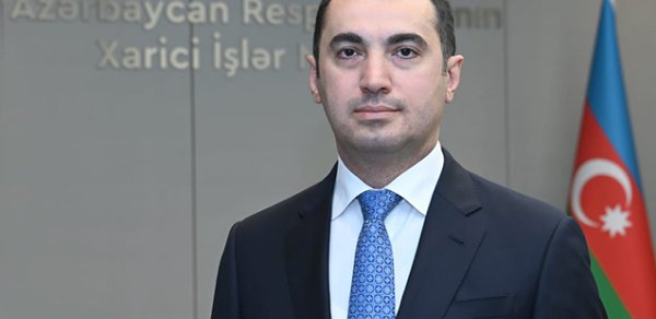 Rəsmi Bakıdan Fransaya çağırış