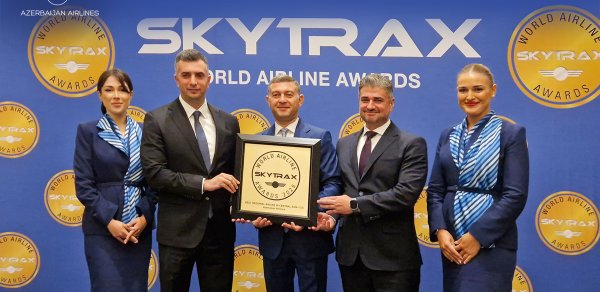 AZAL “Mərkəzi Asiya və MDB-nin ən yaxşı regional aviaşirkəti” adına layiq görüldü