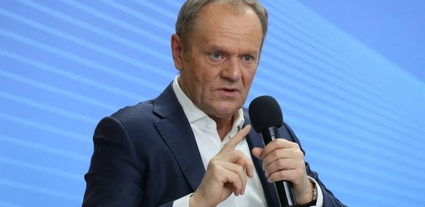 Donald Tusk: Rusiya ordusunun yeni taktikasına görə Ukraynanın hər ay,təxminən, 27 min hərbçisi həlak olub
