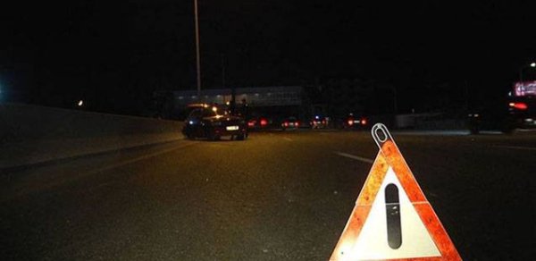 Bakıda zəncirvari qəza - 3 avtomobil toqquşdu 
