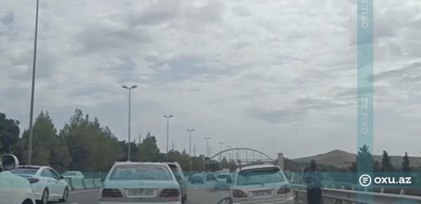 Bakı-Sumqayıt yolunda qəza baş verib