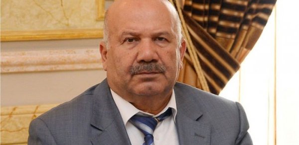 “Ay nazirlər, hünəriniz çatırsa, o camaatın qarşısına özünüz çıxın!”