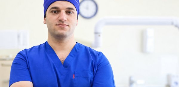 Bakıda əməliyyat edilən 31 yaşlı həkim vəfat etdi