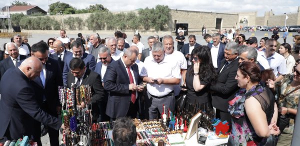 “Yaşayan Mədəniyyət – Bakı Mədəni Maarifləndirmə Festivalı” keçirilib - FOTOLAR