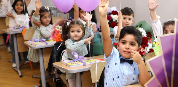 Məktəbəhazırlığa qəbul olunan uşaqların sayı 100 mini keçdi
