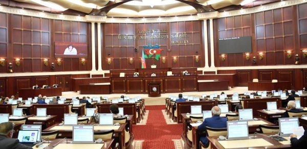 Sentyabr ayında mediada ən aktiv deputatlar kimlər olub? - SİYAHI