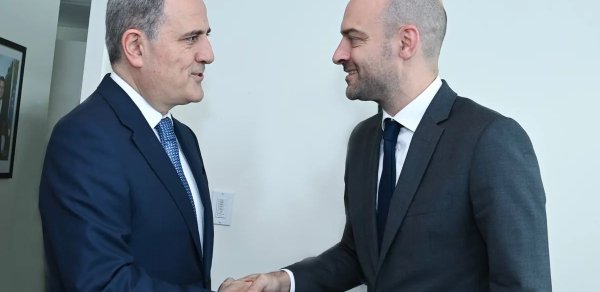 Azərbaycan və Fransanın XİN başçıları görüşüb
