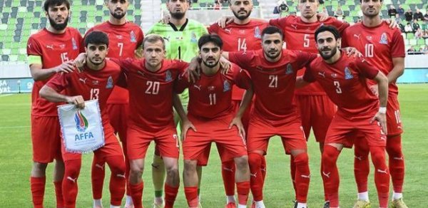 Azərbaycan Tacikistana qarşı - Canlı
