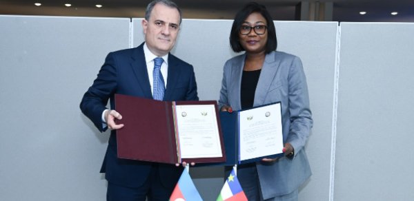 Azərbaycanla bu ölkə arasında viza rejimi ləğv olundu