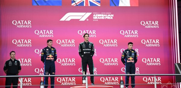 Formula 1 Azərbaycan Qran-Prisinin qalibləri mükafatlandırıldı