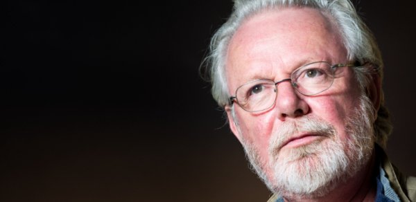 Peter May vəfat etdi