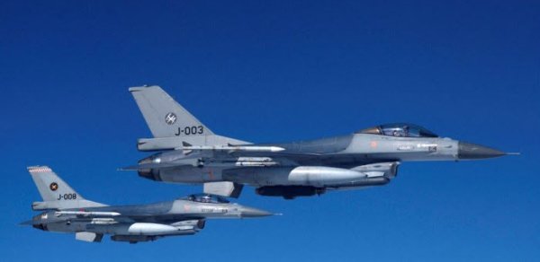 Belçika Ukraynaya üç ədəd F-16 qırıcısı verəcək