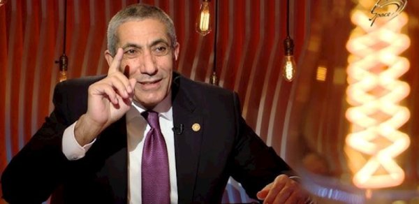 Siyavuş Novruzov: Qeydiyyatsız evlərə görə bələdiyyələr əmlak vergisi toplaya bilmir