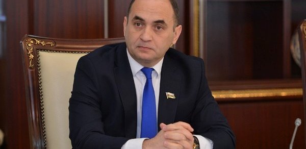 Ceyhun Məmmədov: Azərbaycanda ailə institutu sıradan çıxa bilər