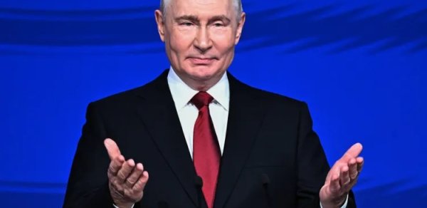 İran xalqı mətanəti və cəsarəti ilə bütün dünyanı heyran edib - Putin
