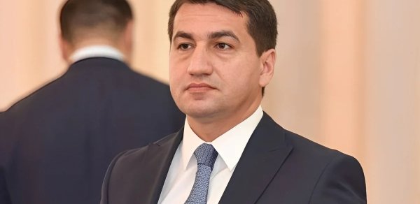 Hikmət Hacıyev: Ermənistan Konstitusiyasının dəyişdirilməsi sülh sazişinə doğru son addımdır