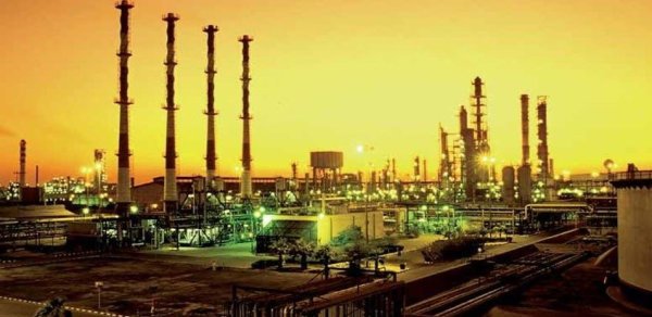 Husilər Ər-Riyadda “Saudi Aramco” obyektlərinə zərbələr endirib