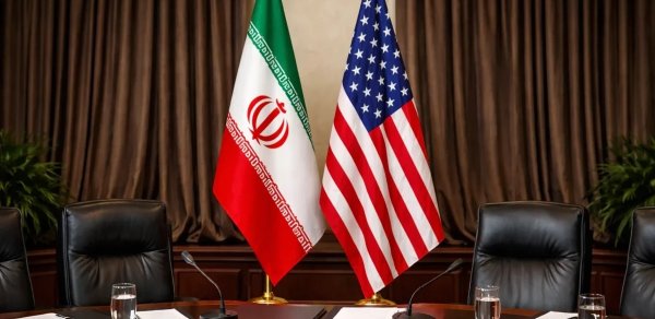 KİV: ABŞ iki iranlı diplomatı ölkədən çıxarıb