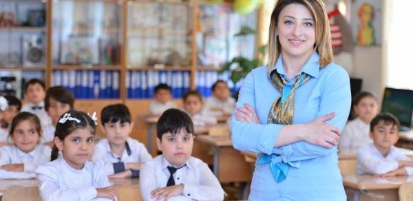 Nazirlər Kabineti müəllimlər üçün geyim qaydalarını və tələbləri müəyyən edib