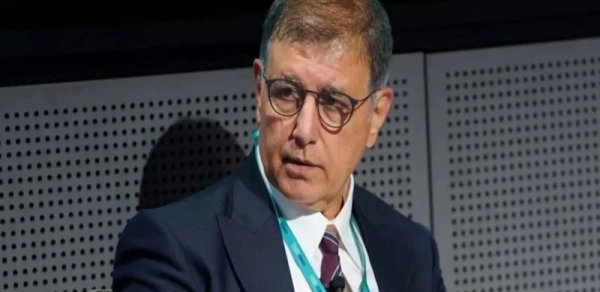 Türkiyənin İzmir şəhərinin idarəetməsi hakim partiyaya keçir