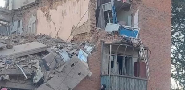 Ukraynaya raket zərbəsi nəticəsində 13 nəfər ölüb