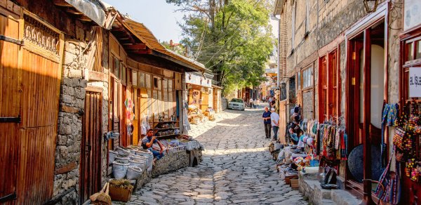 Lahıcın 700-800 illik kürəbənd sistemi bu gün də işləyir