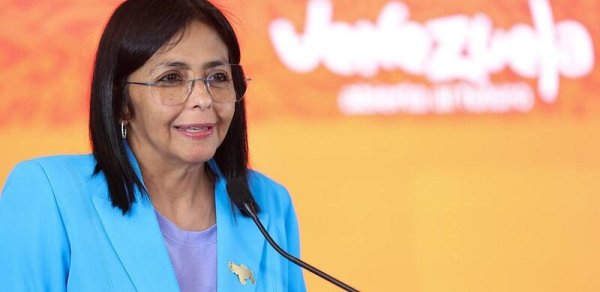 Venesuela dolların rəsmi valyuta kimi tətbiqindən imtina edir