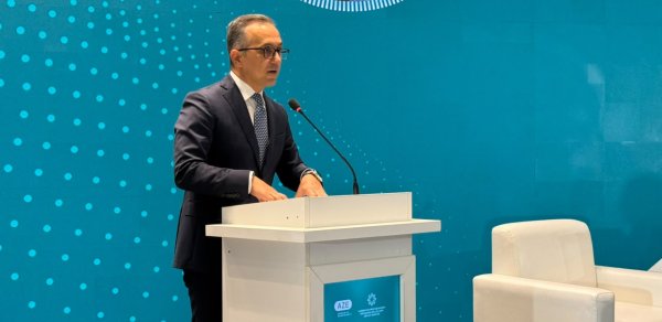 Komitə sədri: Gənclər milli-mənəvi dəyərlərə bağlı olmalıdır