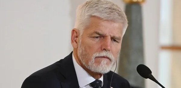 Bu ölkənin prezidenti seçkilər zamanı səhvən tətilə getdi