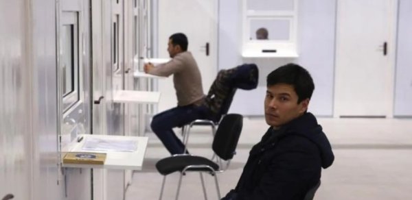 Rusiya əcnəbilərə yaşayış icazəsi üçün kvotanı müəyyənləşdirdi