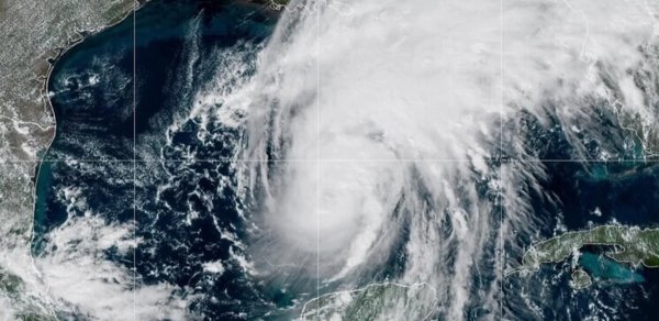 Qasırğa Alabama və Florida ştatlarında 170 mindən çox abonenti işıqsız qoyub