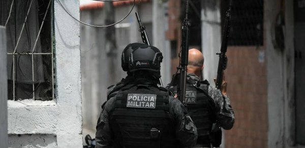 Braziliyada uşaq bağçasında 13 nəfəri girov götürən silahlı şəxs öldürülüb