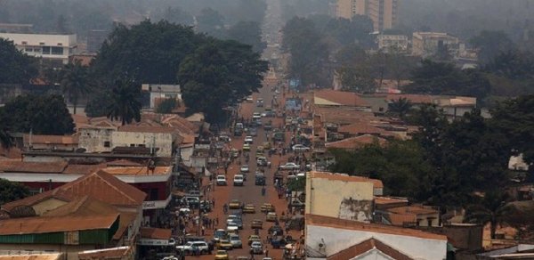 Mərkəzi Afrika Respublikasında radikal qruplaşmaların genişmiqyaslı hücumunun qarşısı alınıb