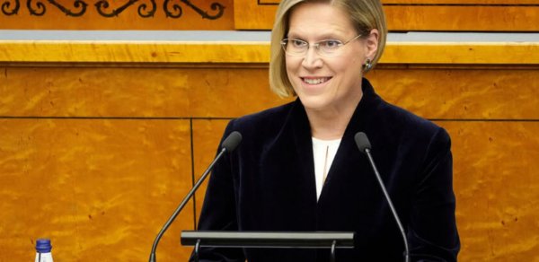 Sabiq kansler prezident oldu