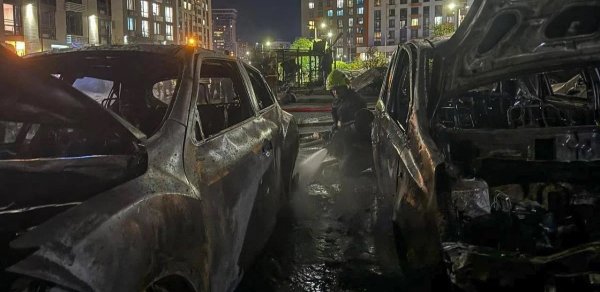Kiyevdə 25 mərtəbəli yaşayış binasına dron zərbəsi endirilib, ölən və yaralananlar var