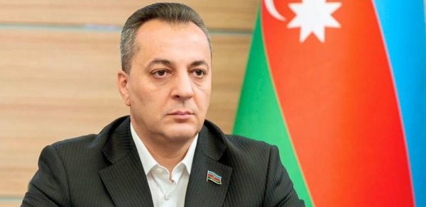 “Uşaqlar böyüklərin ideoloji mübahisələrinin iştirakçısına çevrilməməlidir”- Deputat