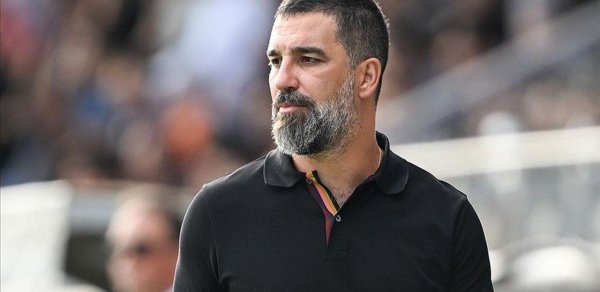 Arda Turan Türkiyə millisi ilə bağlı qərarını açıqladı