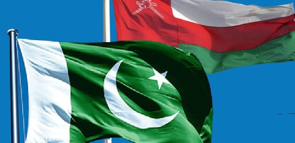 Omanın XİN rəhbəri danışıqlar üçün Pakistana gedib
