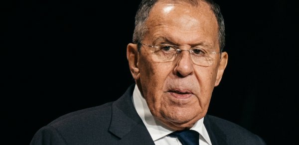 “Putin Çindəki sammitdə iştirak edəcək” - Lavrov